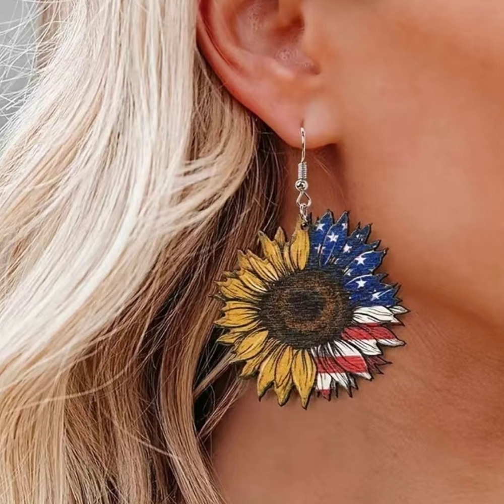American‎ flag/sunflower wooden earrings show your patriotism